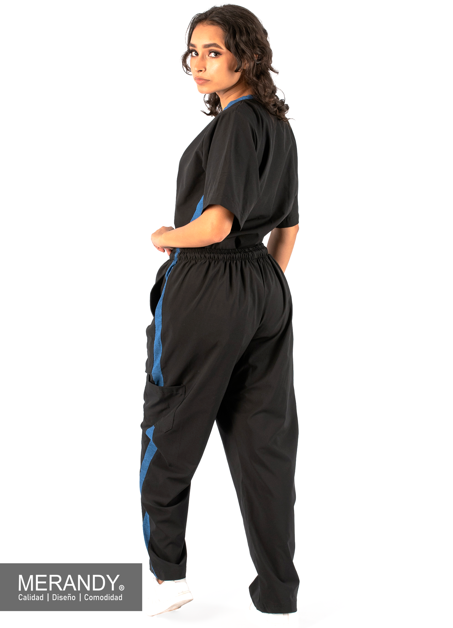 Scrub Lineal Con Detalles Color Mezclilla Antifluido Dama